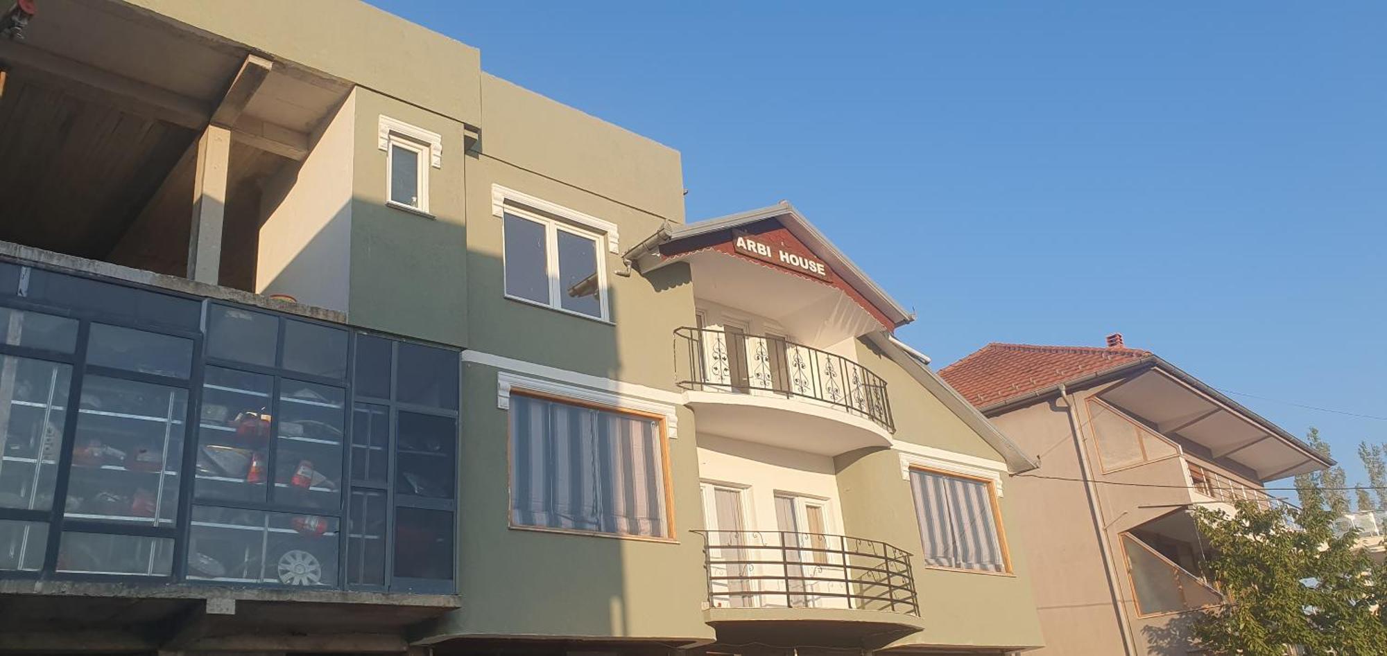 Arbi Guest House Kukes Zewnętrze zdjęcie