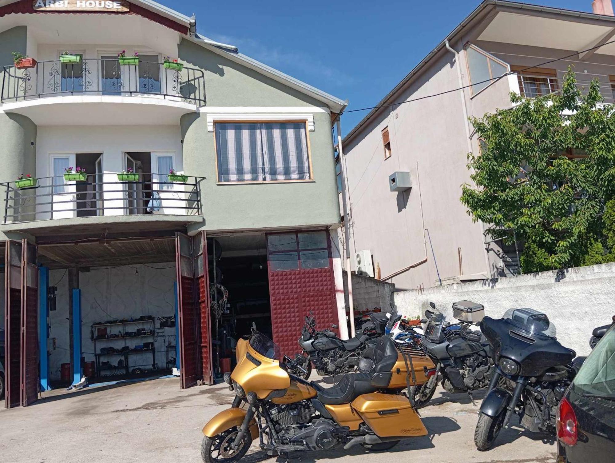 Arbi Guest House Kukes Zewnętrze zdjęcie